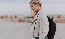 女人梦见清水