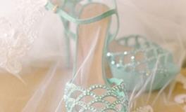 水瓶座的婚纱鞋子