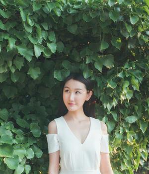 自我感觉良好，时刻自信满满的星座女