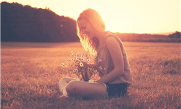 节俭成习惯，融入到生活状态里的星座女