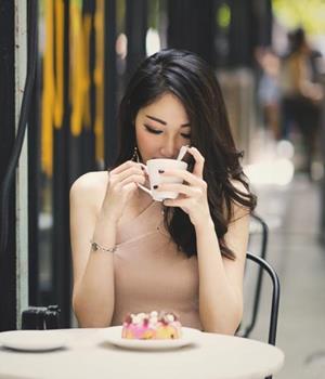 只要喜欢就出击，会变得很主动的星座男